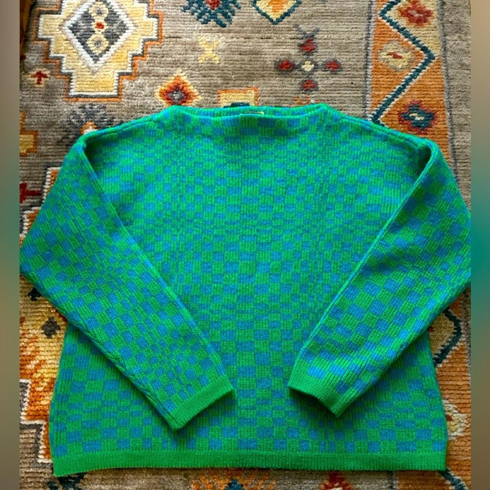 100% Wool Vintage Joseph Horne Co Pittsburgh Sweater